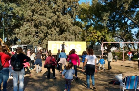 El Club Social y Deportivo Industrial presento la muestra de talleres en Plaza San José