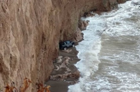 Mar del Plata: un hombre tiró su 4×4 por un acantilado para cobrar el seguro