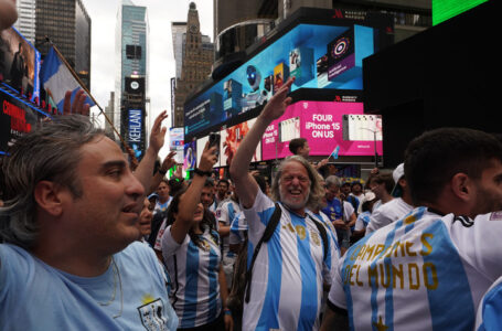 Tres por uno argentino en pleno Time Square de Nueva York