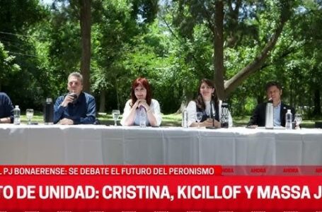 Foto de unidad en el PJ: CFK, Sergio Massa, Máximo Kirchner y Axel Kicillof