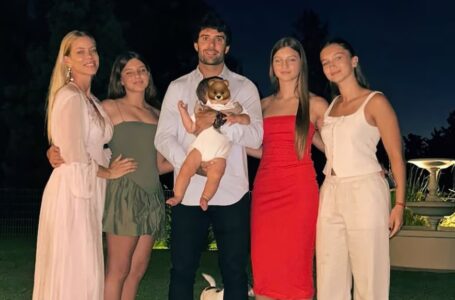 Junto a sus hermanas y con increíbles regalos: las fotos de la Navidad de Cruz, el hijo de Nicole Neumann